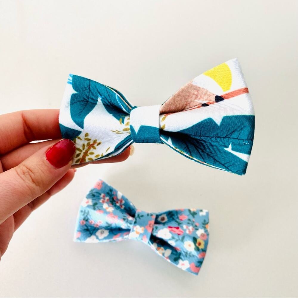 2 NEW HANDMADE Light Blue Floral White Tropic Dog Cat Pet Collar Elastic Bow Tie